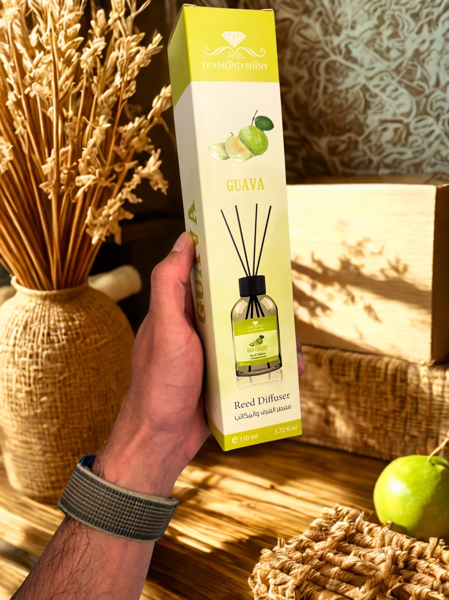 Diamond Shiny Reed Diffuser Sets - Guava - Scented Oil & Natural Sticks for Continuous Fragrance Release - Safe Home Decor for Living Room, Bedroom, Bathroom, or Office