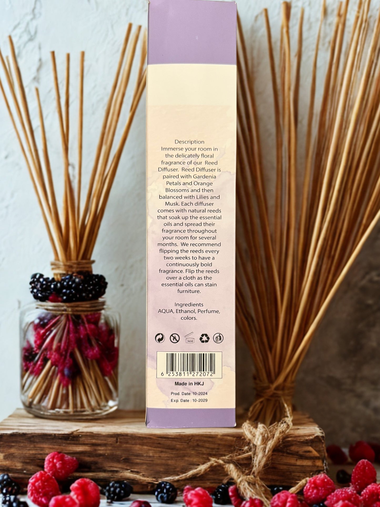 Diamond Shiny Reed Diffuser Sets - Mix Berry - Scented Oil & Natural Sticks for Continuous Fragrance Release - Safe Home Decor for Living Room, Bedroom, Bathroom, or Office